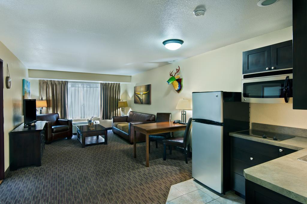 Oxford Suites Гермістон Екстер'єр фото