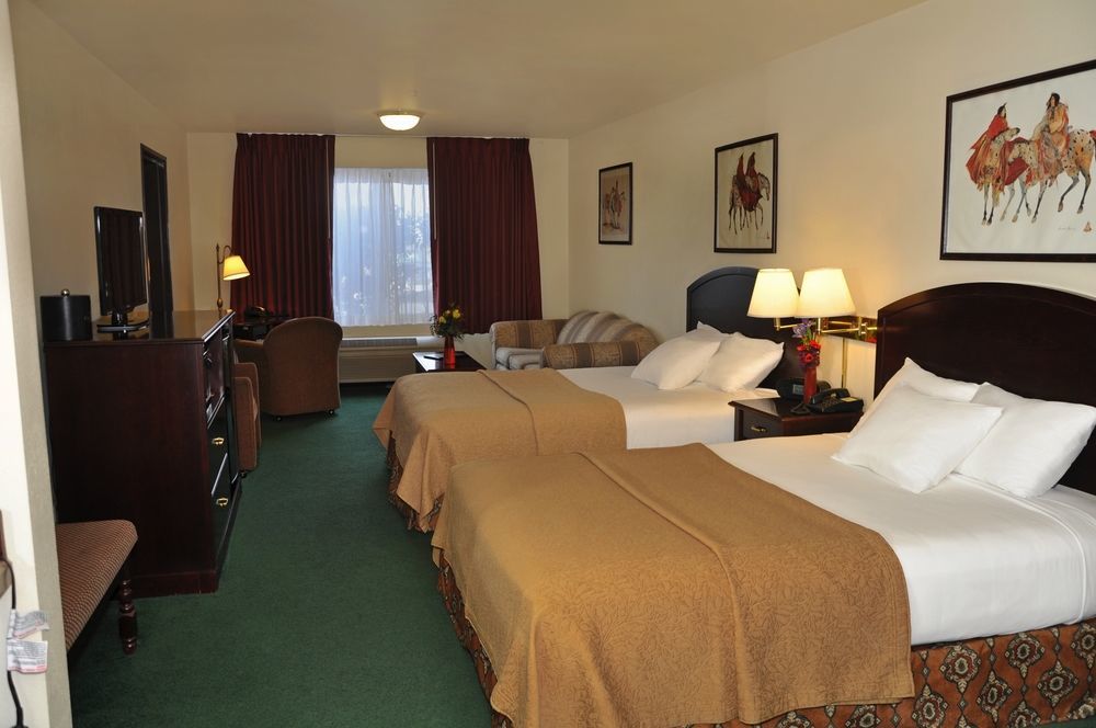 Oxford Suites Гермістон Екстер'єр фото